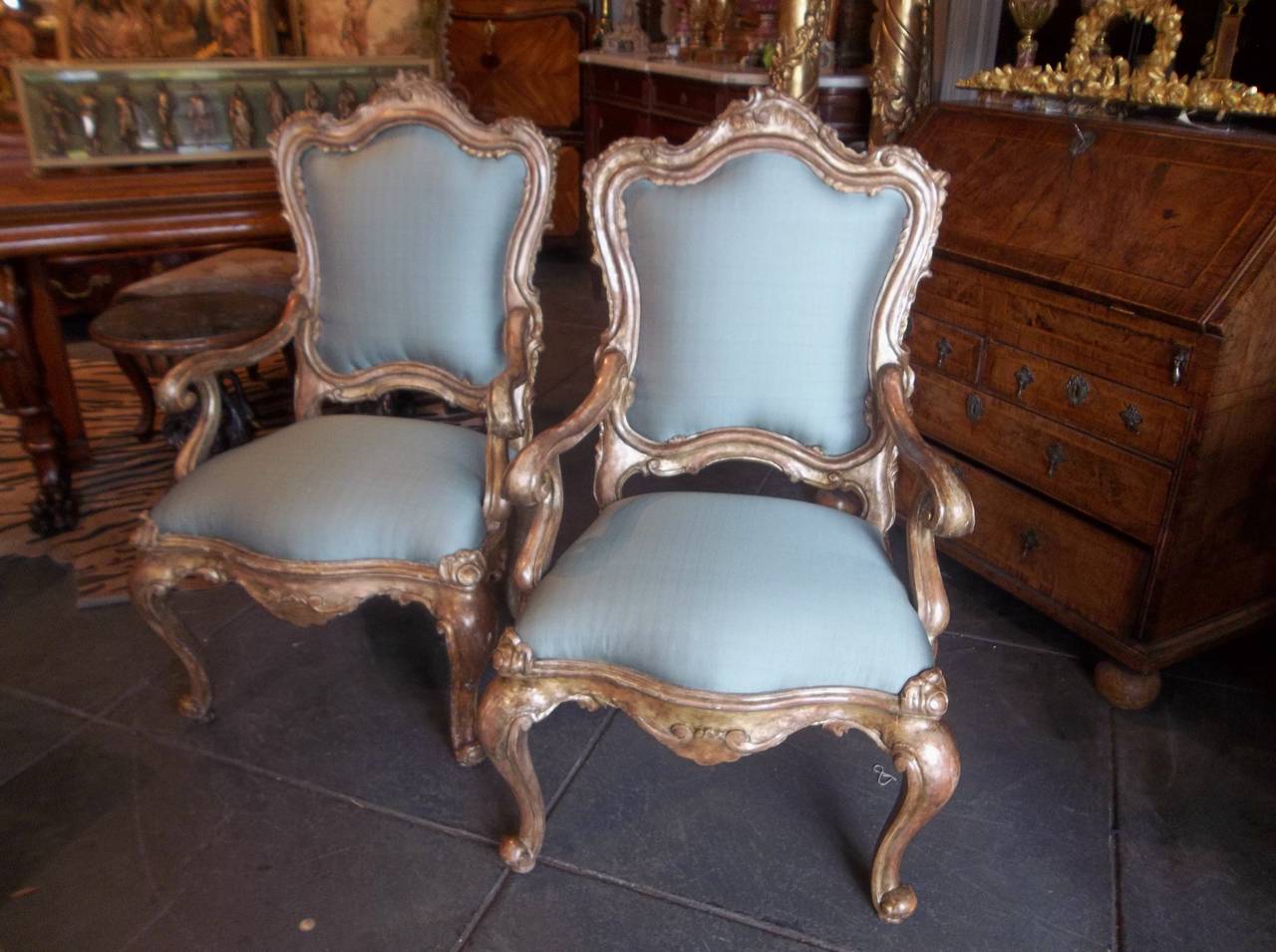 Large Pair of  Italian Venetian Rococo Silver Giltwood Armchairs 6