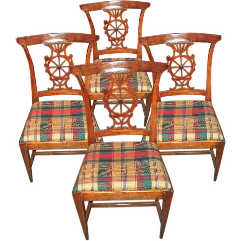 Set of Four Italian Neoclassical Slight Klismos Chairs