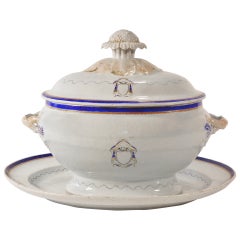 Love Birds Armorial Tureen with Underliner, Chinese Export Jiaqing Emperor