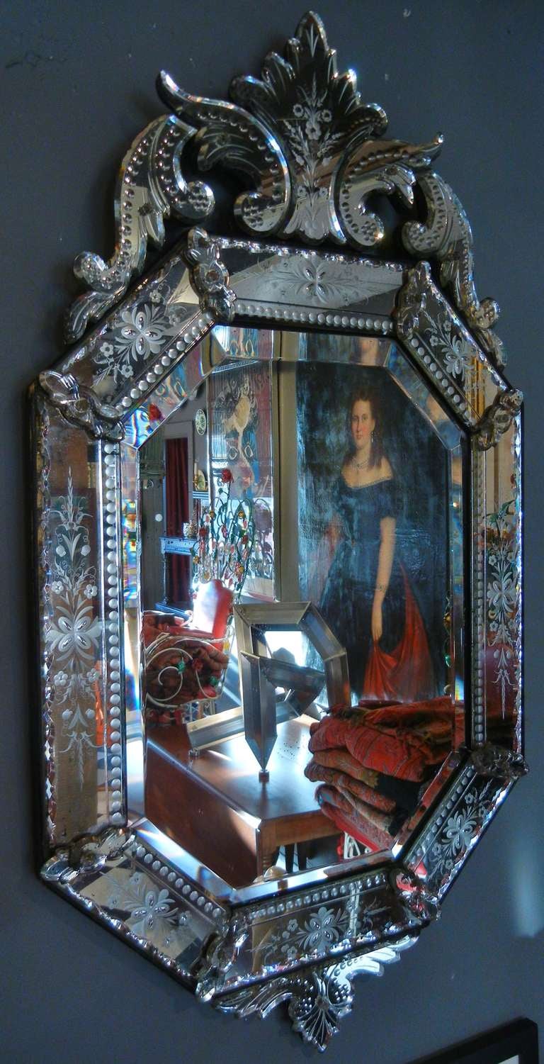 Italian Very Fine Antique Venetian Etched-Glass Mirror in Medium Size