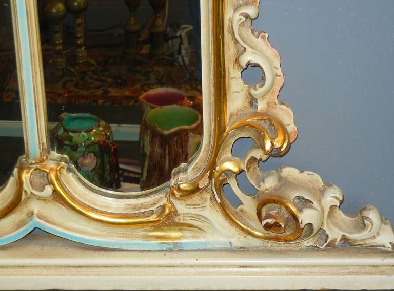 Hand-Carved Art Deco Period Baroque-Style Large Mantel Mirror in Painted Gesso For Sale