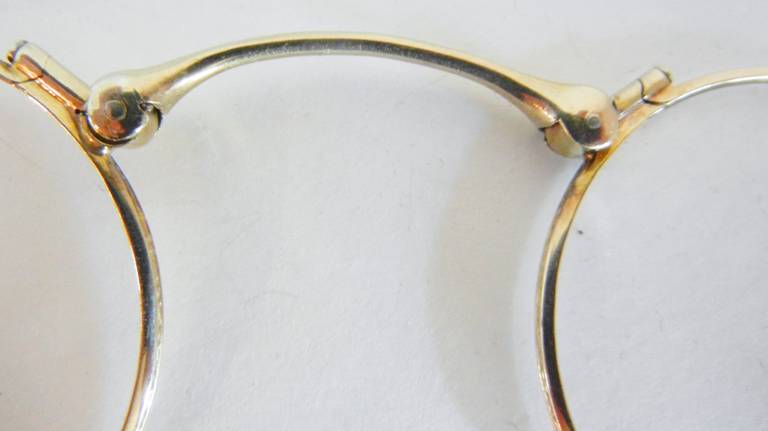 Folding Antique Lorgnette in 14-Karat White Gold In Good Condition For Sale In Quechee, VT