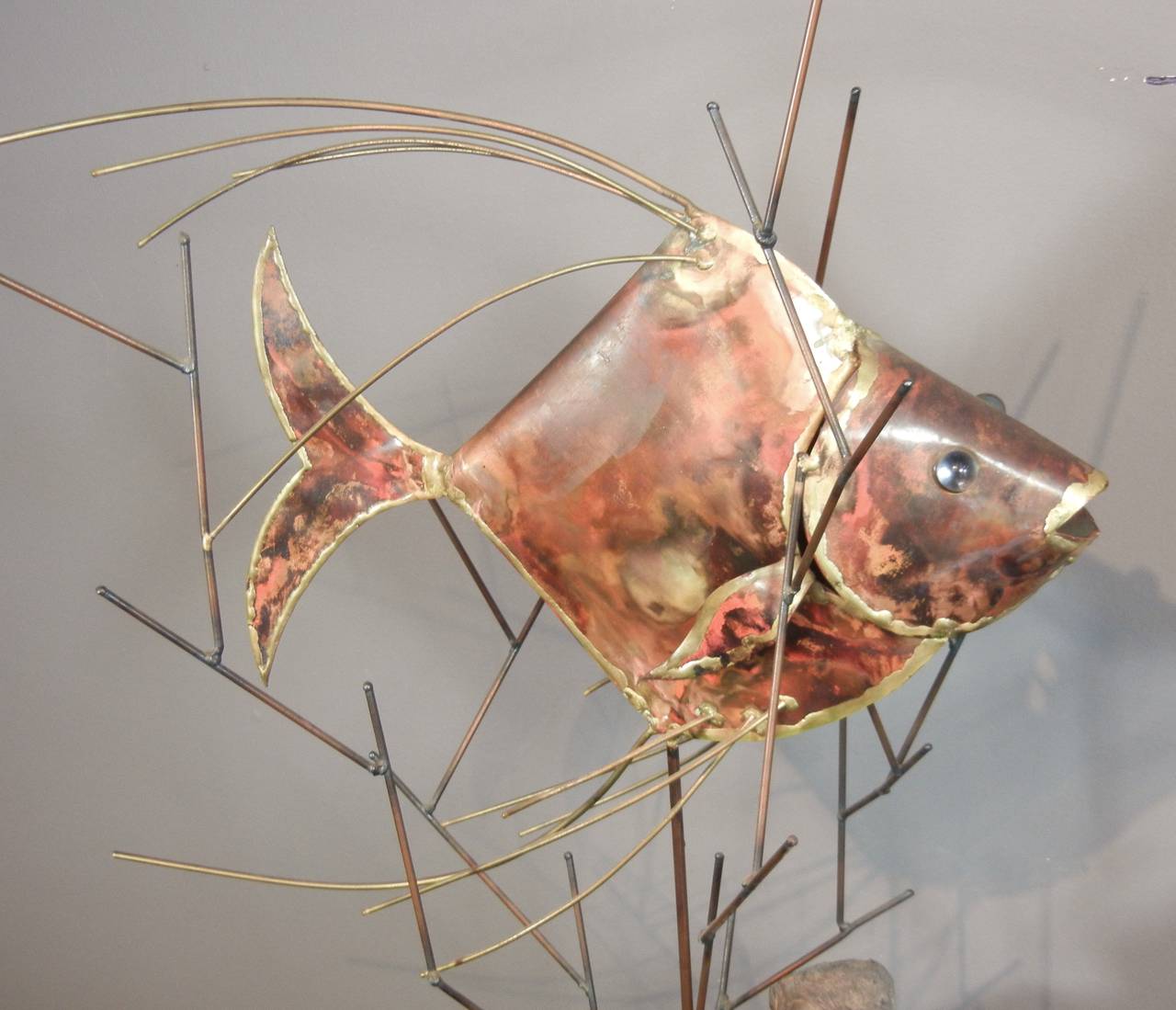 Hand-Crafted Vintage Copper Large Table-Top Fish Sculpture, Alex Kovacs, 1976 For Sale