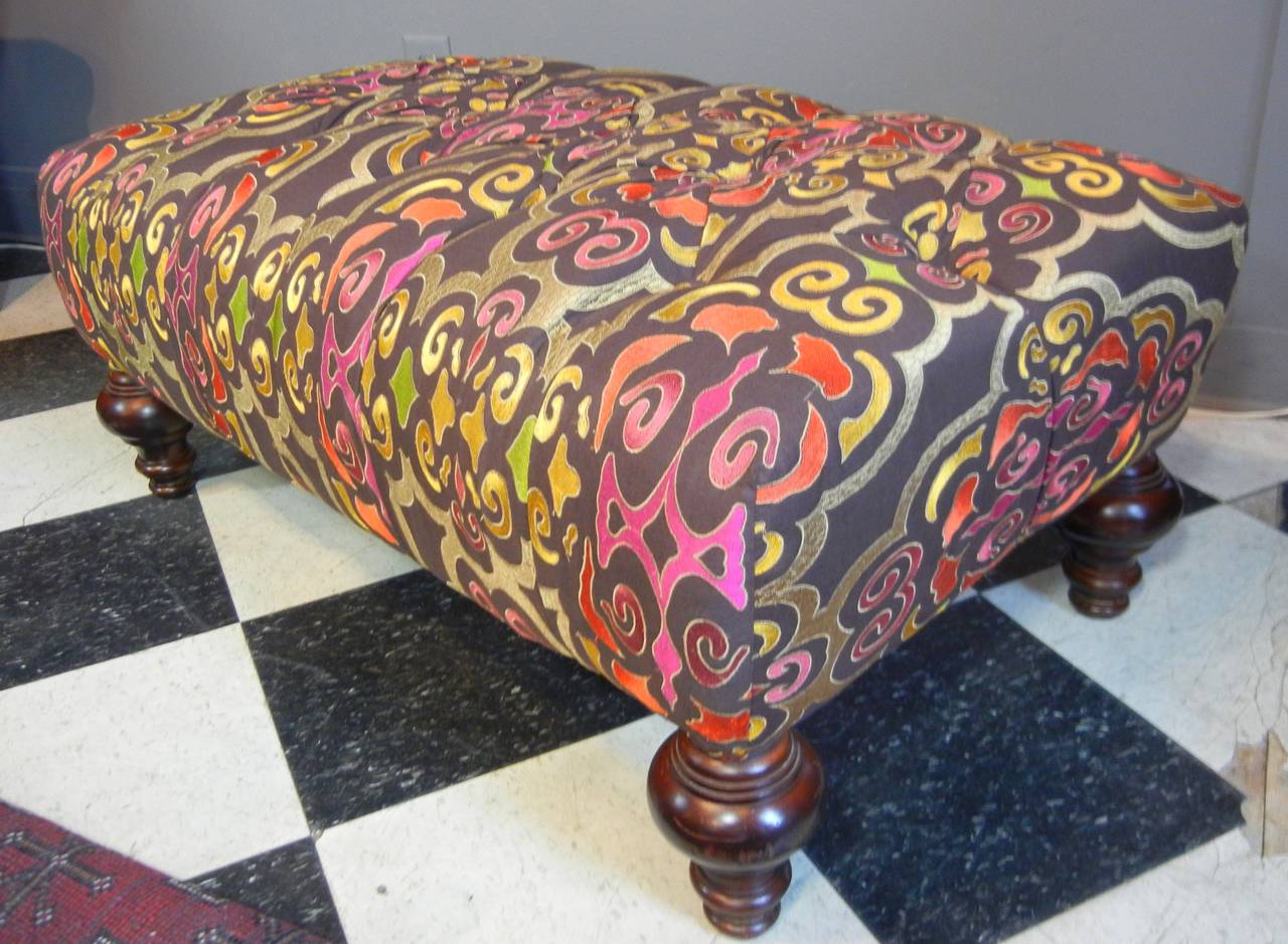 Large Vintage William IV-Style Ottoman in New Anichini Upholstery For Sale 1