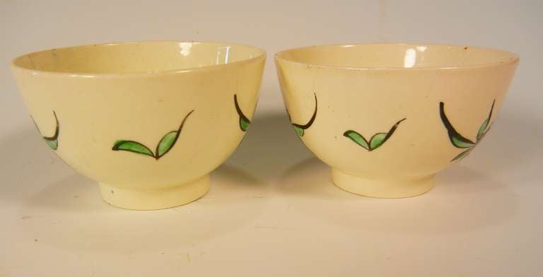 Kors - Kyser Betrothal Teabowls, Pennsylvania Dutch Market Creamware, 1807 In Good Condition For Sale In Quechee, VT