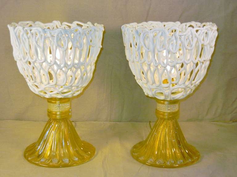 Remarkable Pair of Expressionist Double-Net Murano Glass Lamps c. 1970 In Excellent Condition In Quechee, VT