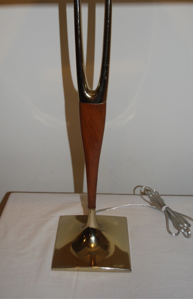 Mid-Century Modern Pair of Mid-century Wishbone Laurel Lamps