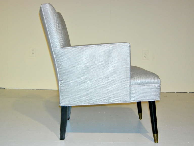 Ein Paar Modern Lounge Chairs (20. Jahrhundert) im Angebot
