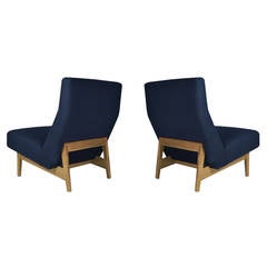 Pair of Floating Jens Risom Lounge or Slipper Chairs