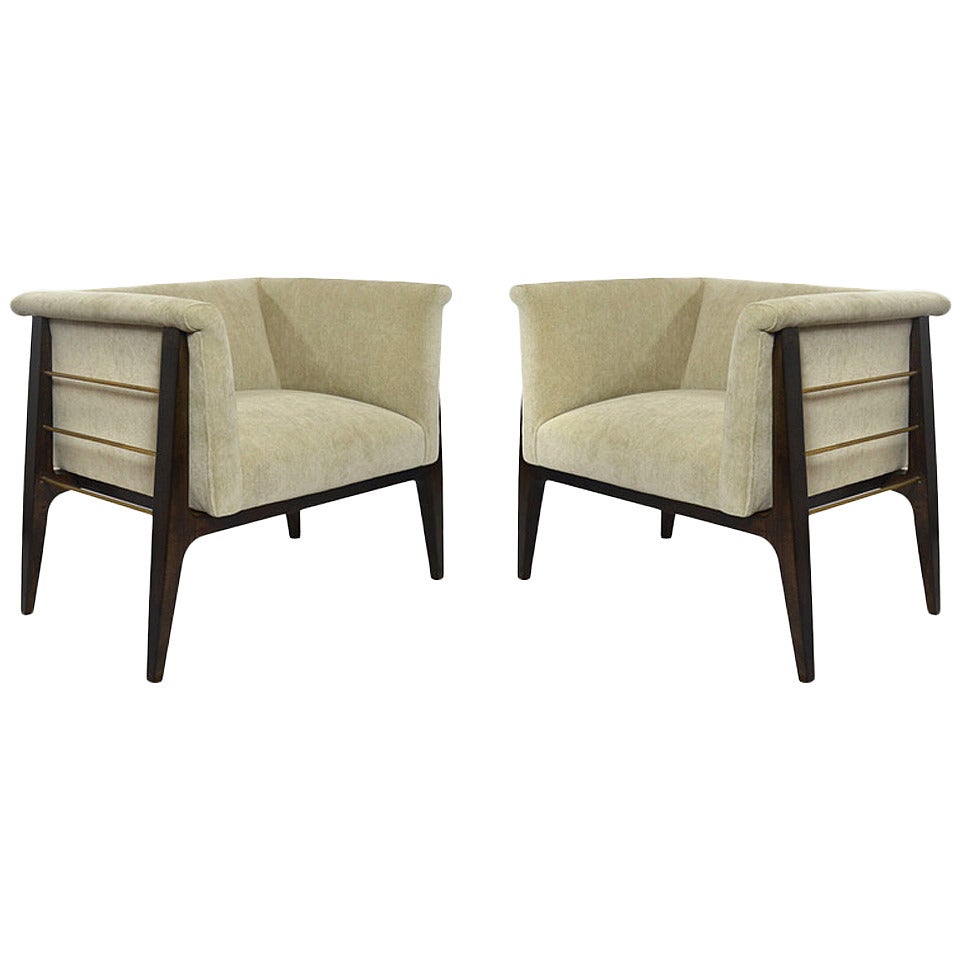 Pair of Sculptural Brass Rodded Lounge Chairs in the Manner of James Mont