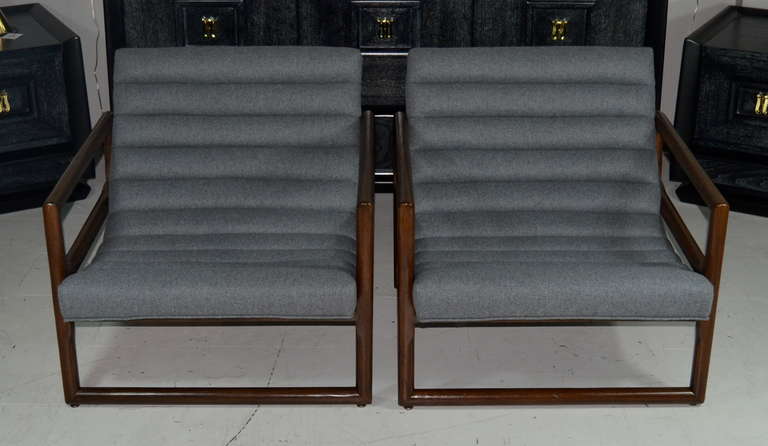 Pair of Milo Baughman Cube Lounge Chairs In Excellent Condition In Westport, CT