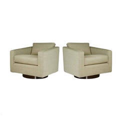 Pair of Milo Baughman Swivel Lounge Chairs