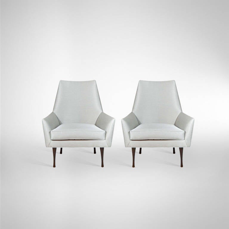Mid-Century Modern Pair of Symmetric Lounge Chairs by Paul McCobb for Widdicomb