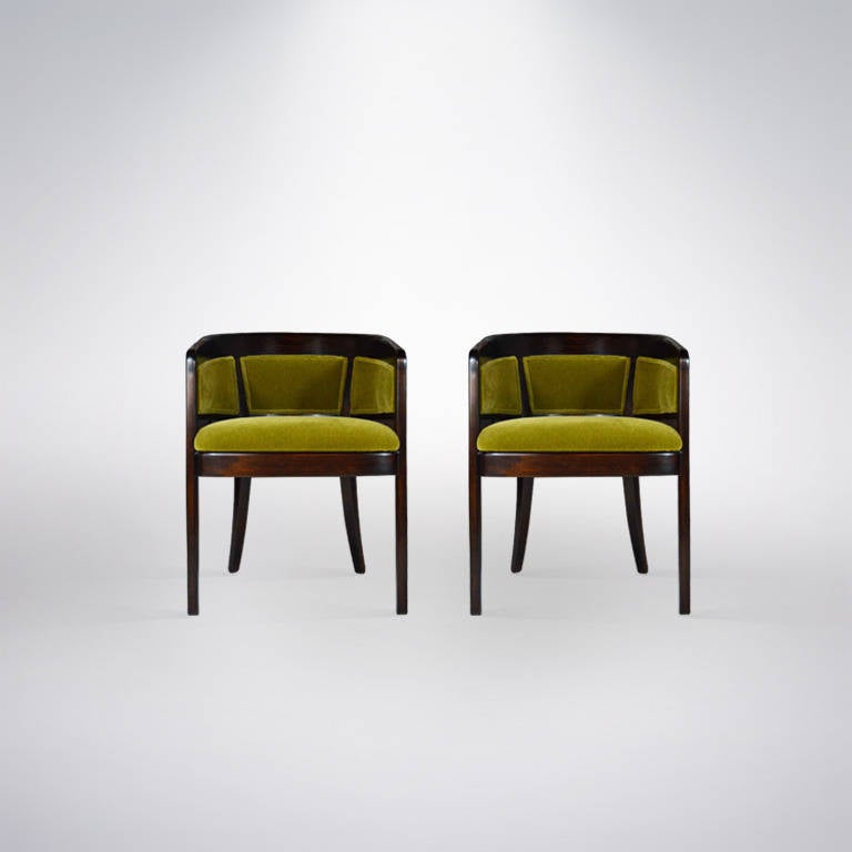 Mid-Century Modern Pair of Chartreuse Mohair Armchairs by Edward Wormley