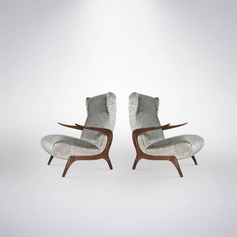 Mid-Century Modern Gio Ponti Inspired Floating High Back Lounge Chairs, Italy, 1950s