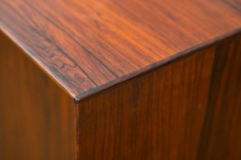 Mid-Century Rosewood Cabinet 4