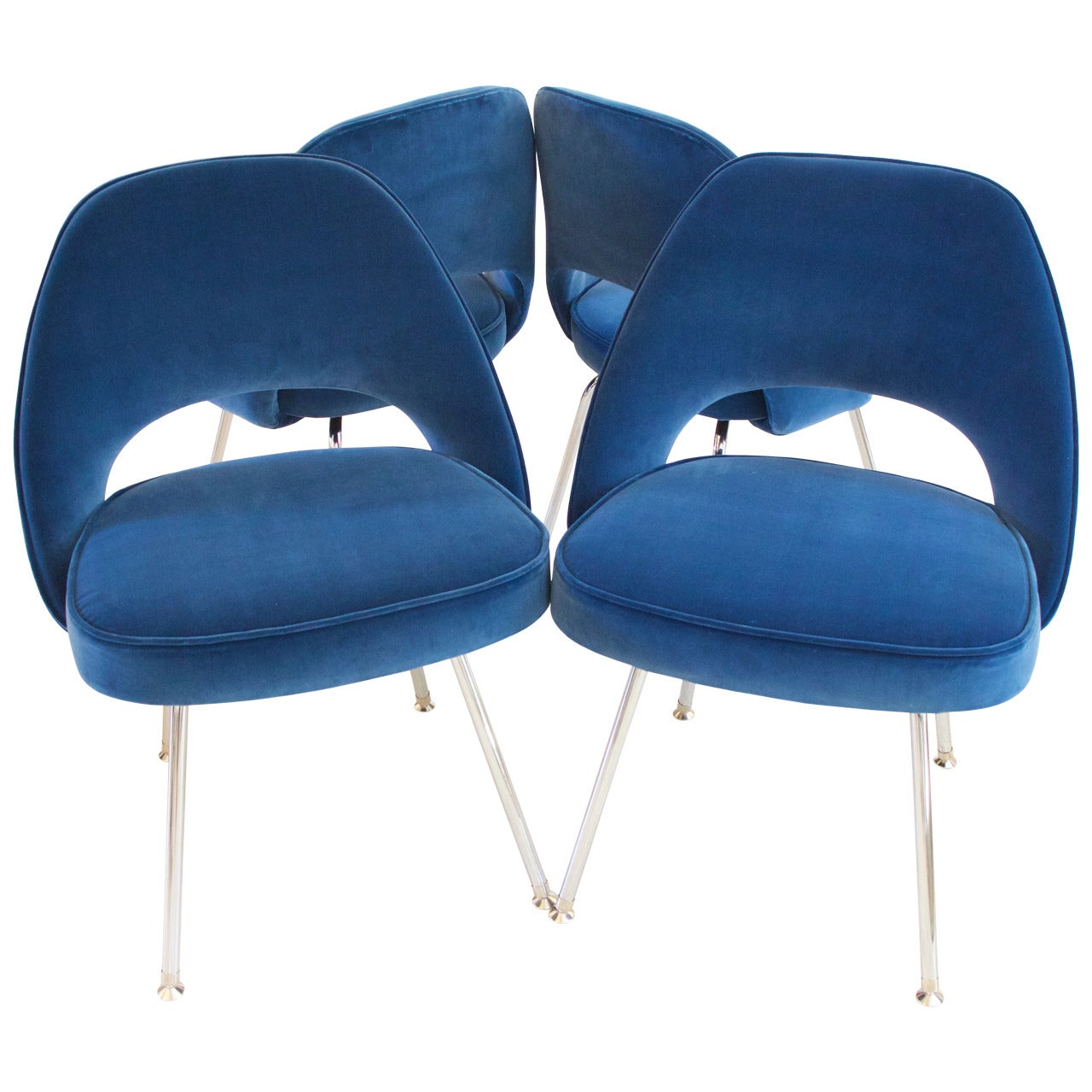 Saarinen Executive Side Chairs Set of Four
