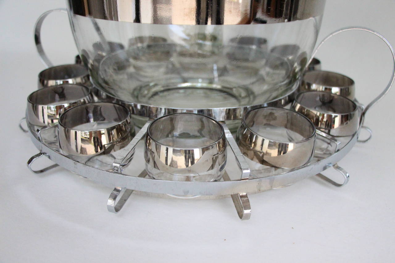 Mid-Century Modern Dorothy Thorpe Punch Bowl and Glass Set