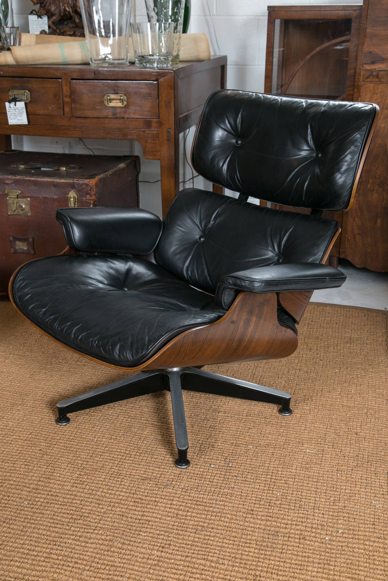 eames lounge chair vintage
