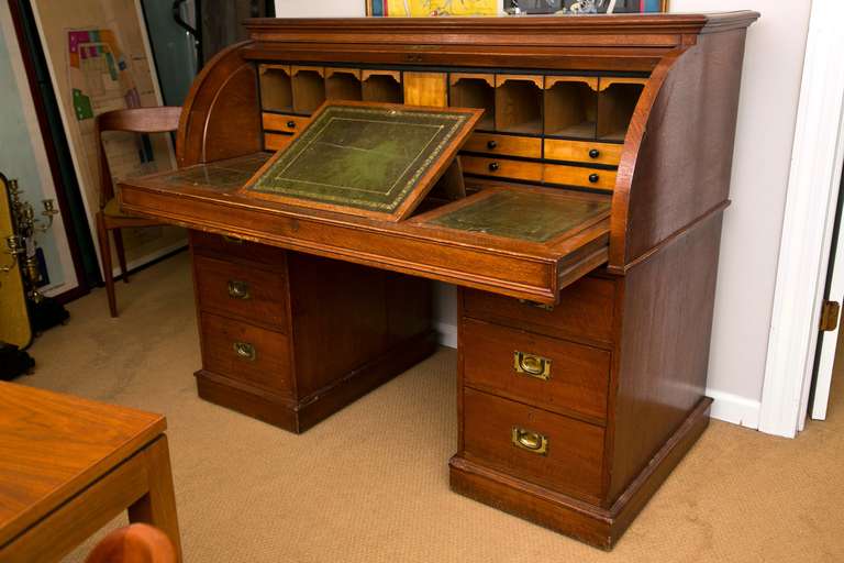 19th century roll top desk
