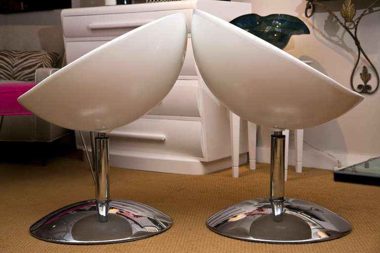 Pair of Swivel Bubble Chairs
