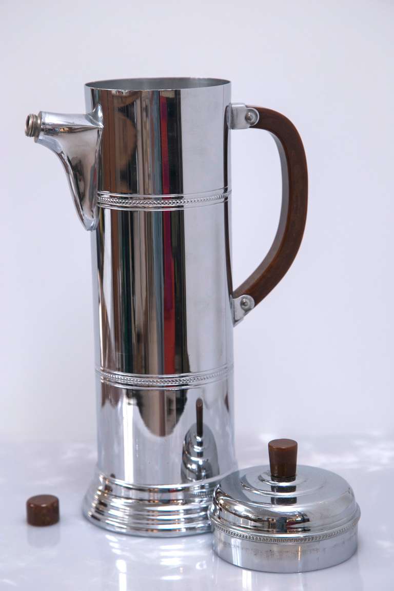 American 1940s Krome-Kraft Drinks Server with Bakelite Accents