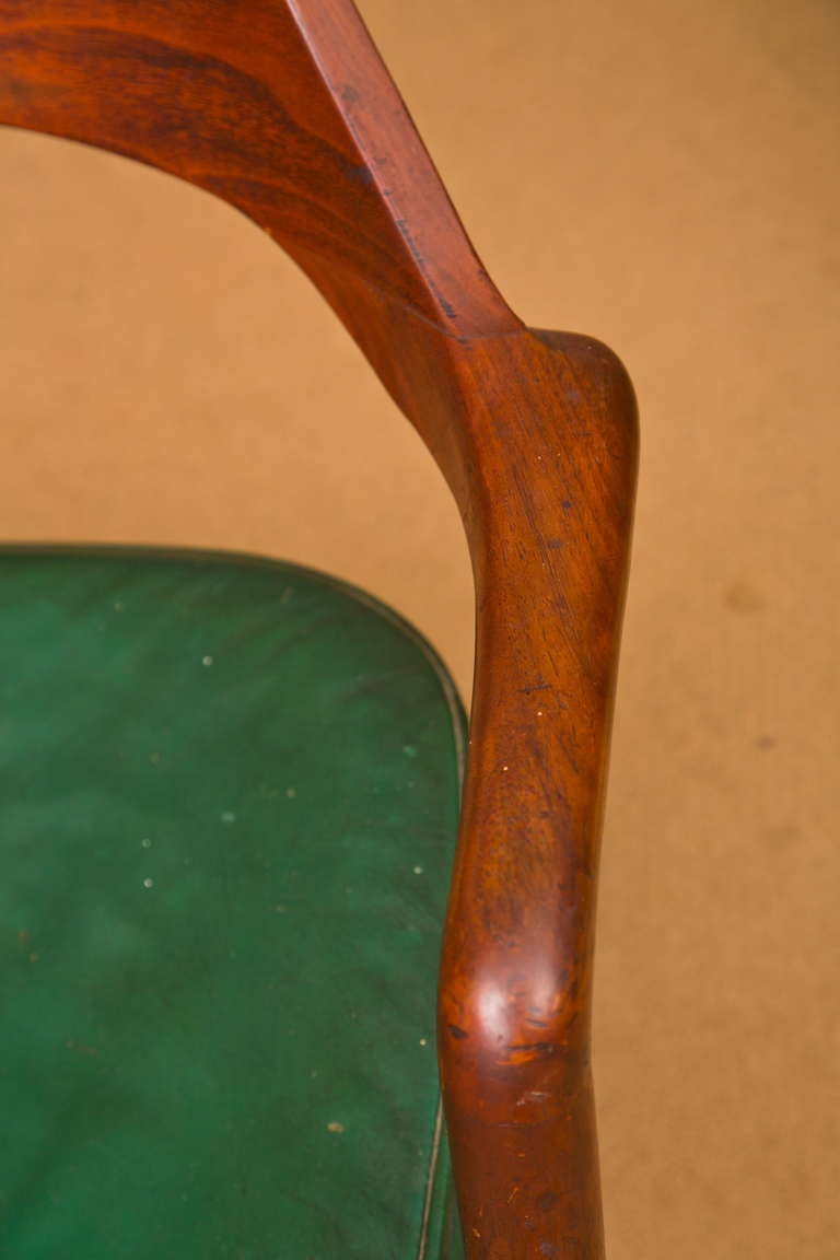 Mid-20th Century Teak Gunlocke Mid-Century Chairs Pair