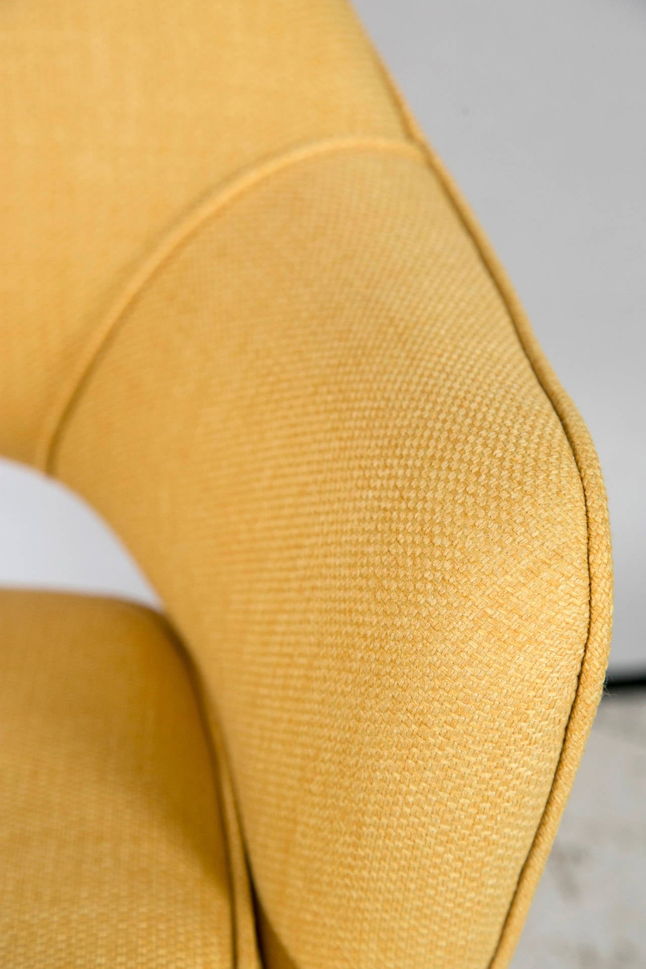 Mid-20th Century Saarinen for Knoll Executive Arm Chairs in Yellow Woven-Microfiber