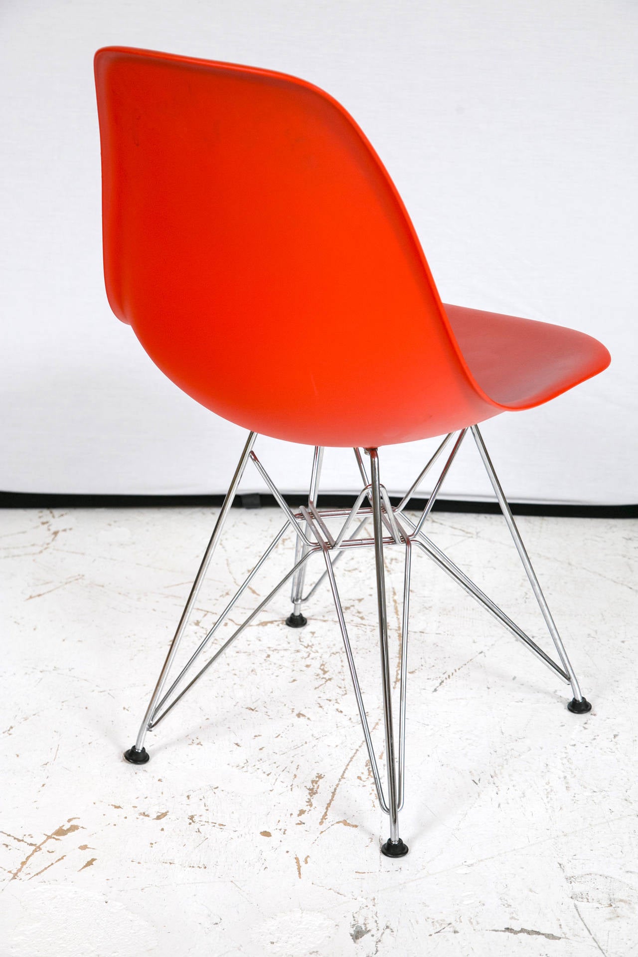 Metal Molded Plastic Wire-Base Side Chair by Charles and Ray Eames