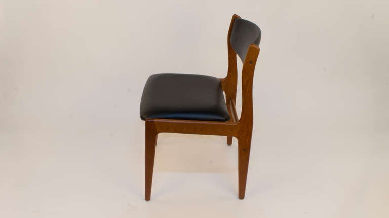 Scandinavian Modern Set of Four Danish Modern Dining Chairs