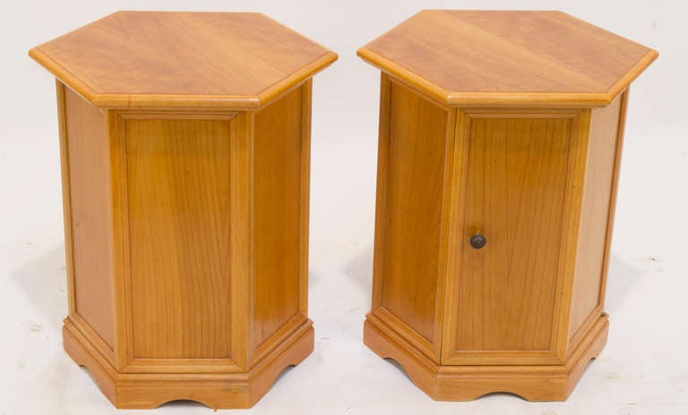 Mid-Century Modern Pair of End Tables