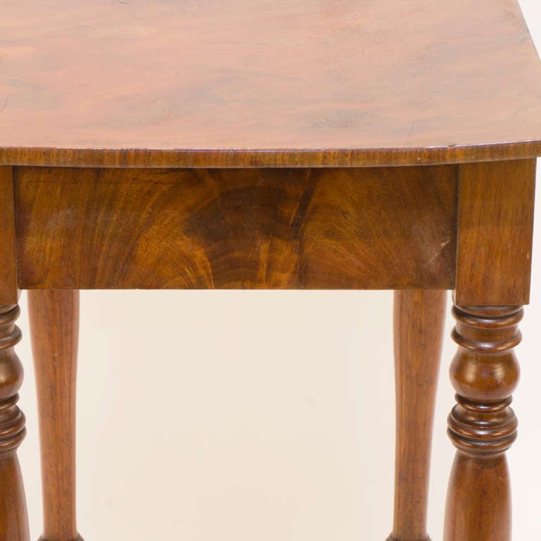 French Walnut and Fir Renaissance Revival Occasional Table In Excellent Condition In New York, NY