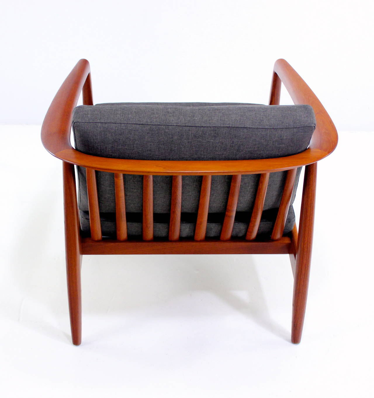 Pair of Danish Modern Teak Armchairs Designed by Folke Ohlsson for DUX For Sale 2
