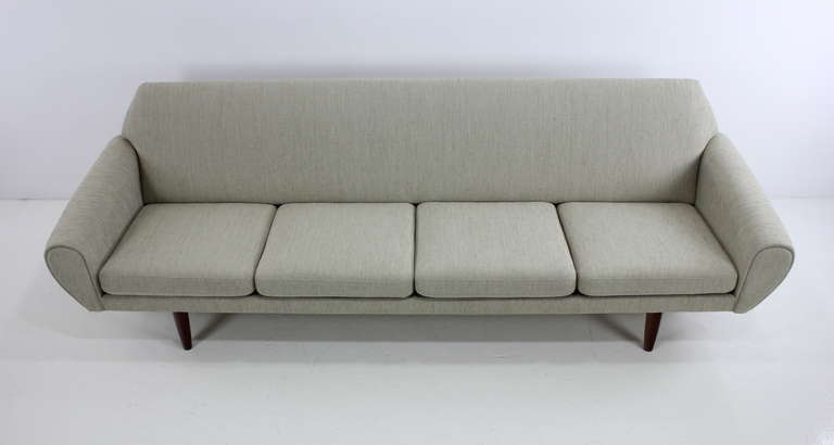 Dramatic Danish Modern Four-Place Sofa Designed by Johannes Andersen In Excellent Condition For Sale In Portland, OR