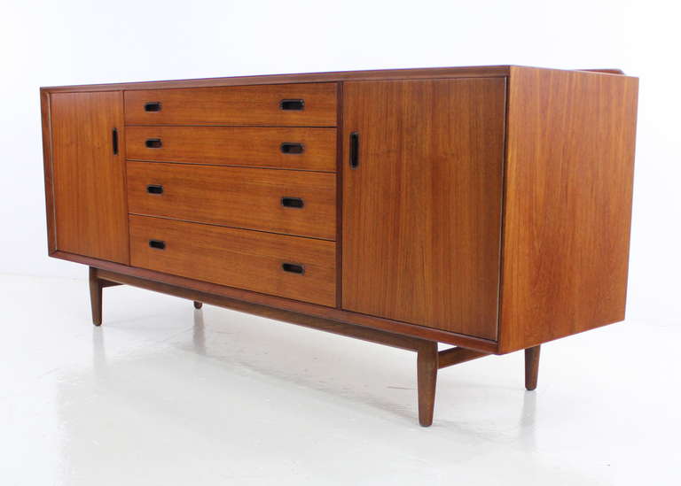 Danish Modern Teak Credenza Designed by Arne Vodder