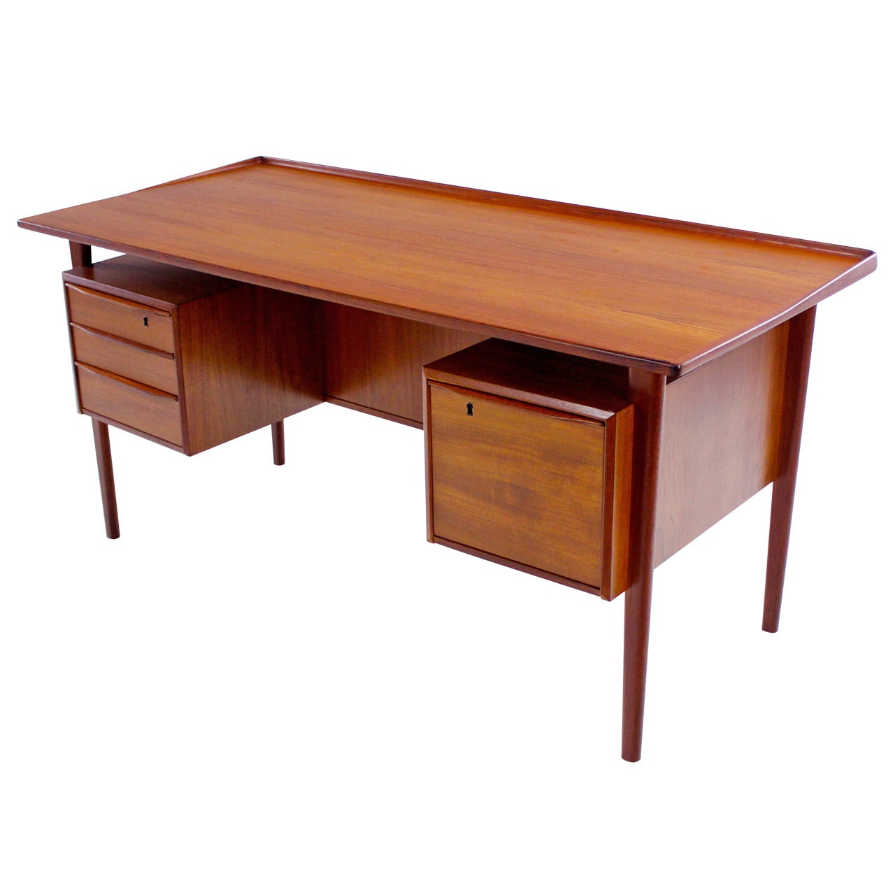 Danish Modern Teak Executive Desk Designed by Peter Løvig Nielsen