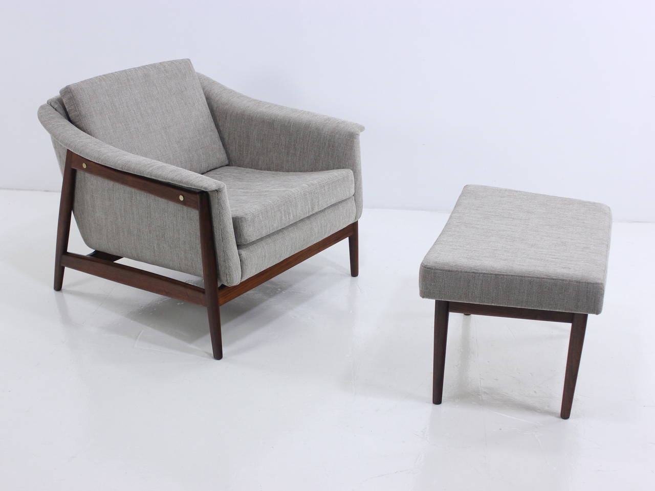 Scandinavian Modern Pair of Extraordinary Danish Modern Armchairs and Ottoman by DUX For Sale