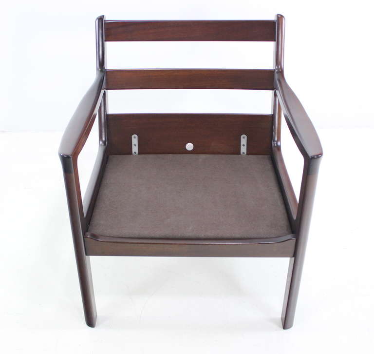 Danish Modern Mahogany Seating Set Designed by Ole Wanscher For Sale 4