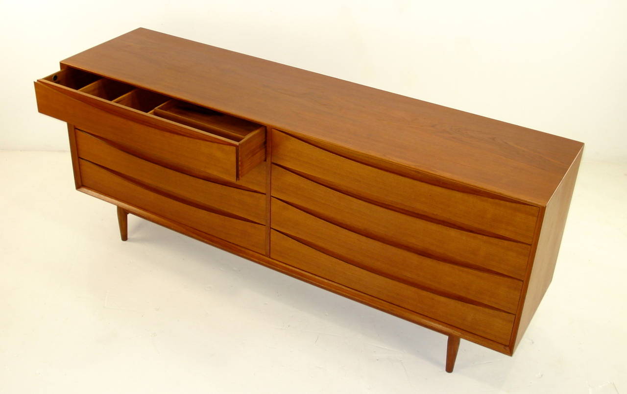 Scandinavian Modern Impressive Danish Modern Teak Dresser Designed by Arne Vodder For Sale