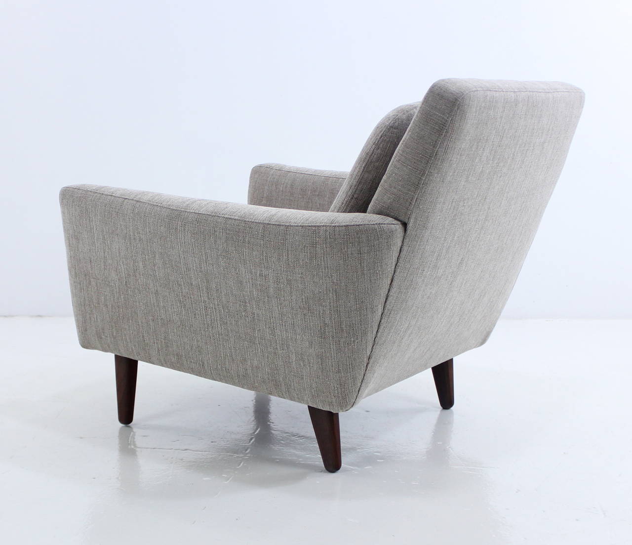 Pair of Danish Modern Armchairs Designed by Folke Ohlsson for DUX For Sale 1