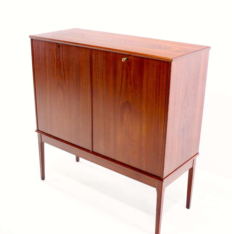 Scandinavian Modern Teak Stereo / Record Cabinet