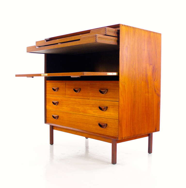 Danish Modern Solid Teak Double Cabinet Designed by Peter Hvidt For Sale 3