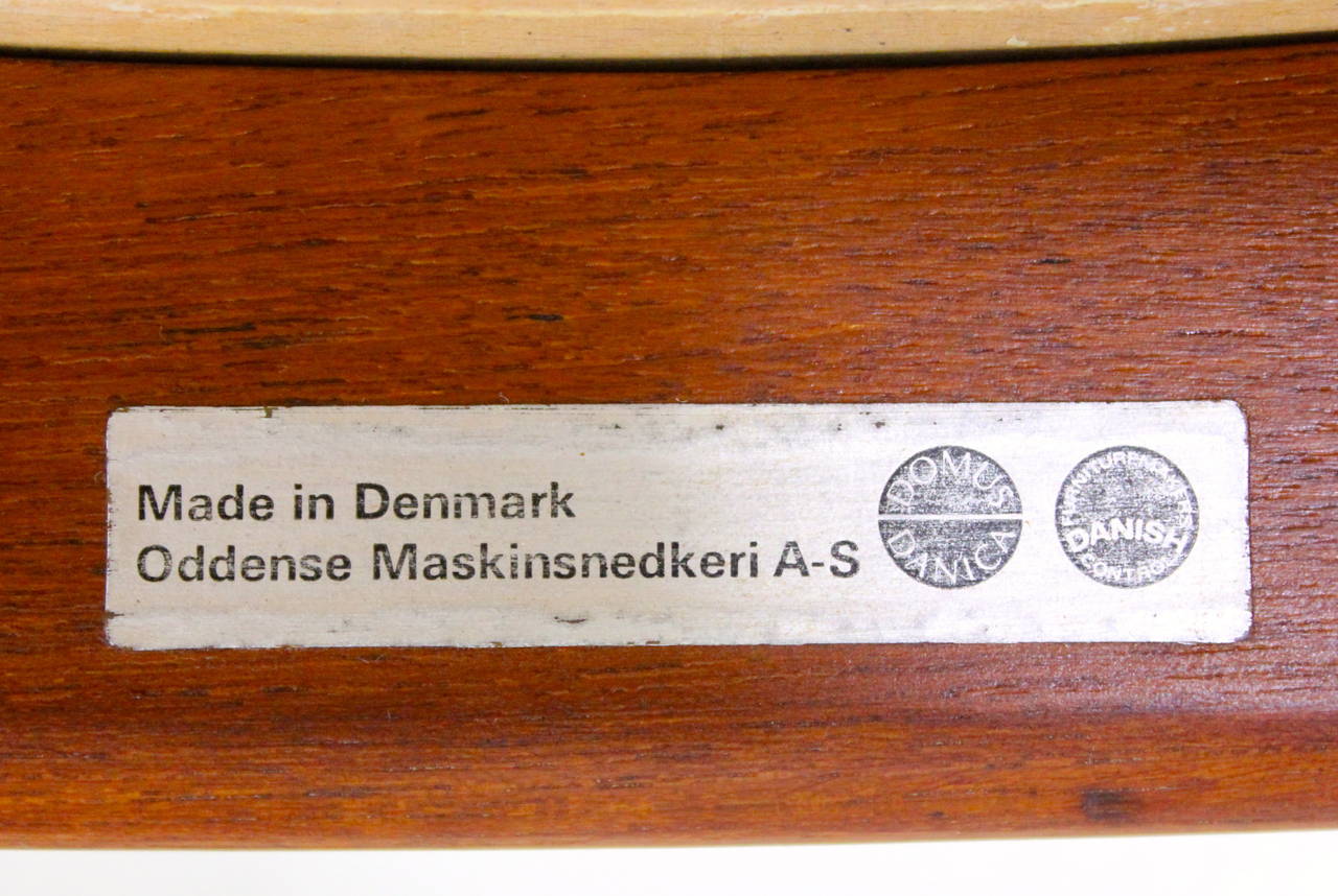 Rare Set of Eight Danish Modern Teak Dining Chairs Designed by Erik Buck For Sale 6
