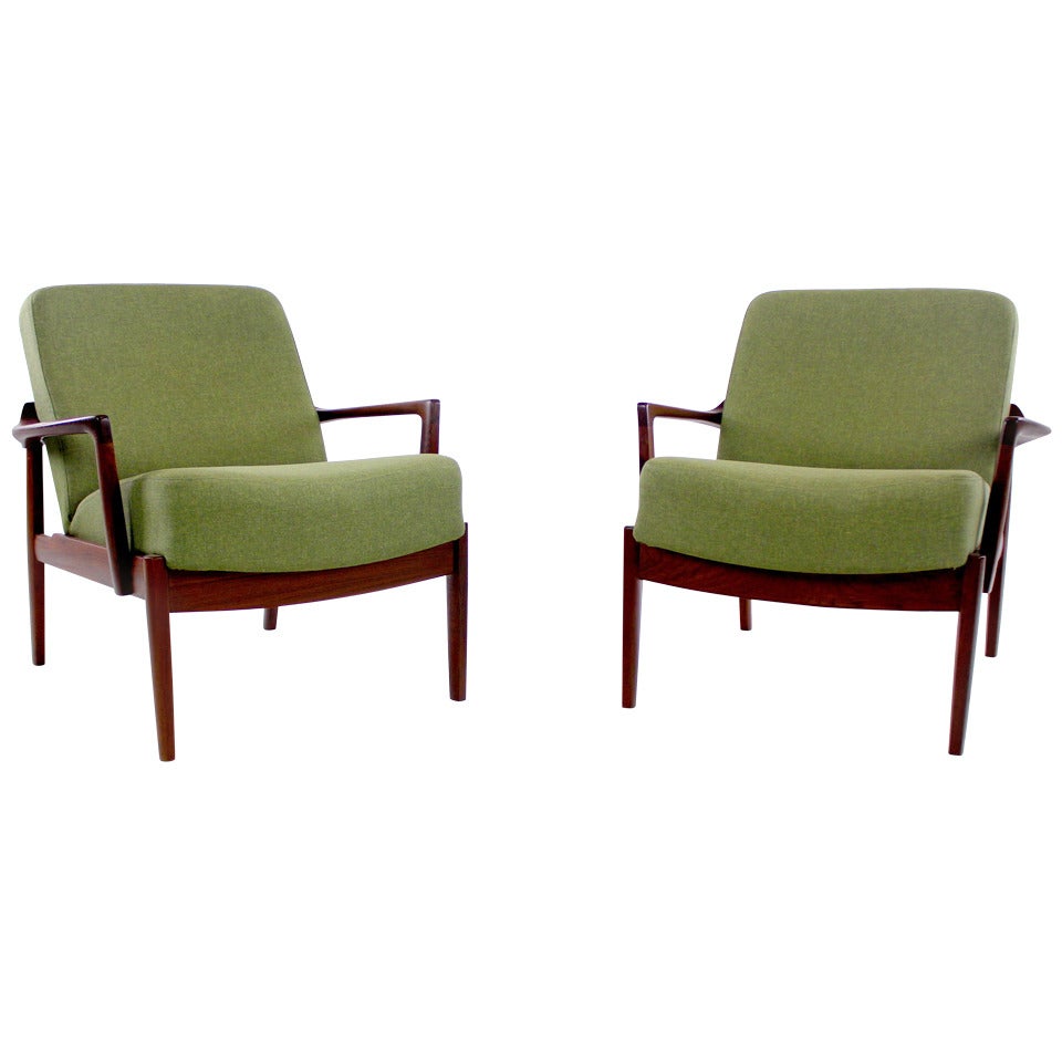 Pair of Danish Modern Teak Armchairs Designed by Edvard Kindt Larsen For Sale