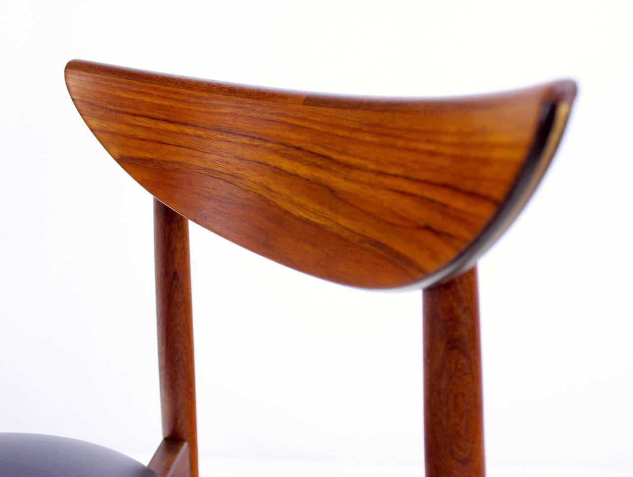 Set of Eight Danish Modern Teak Dining Chairs Designed by Harry Ostergaard For Sale 4
