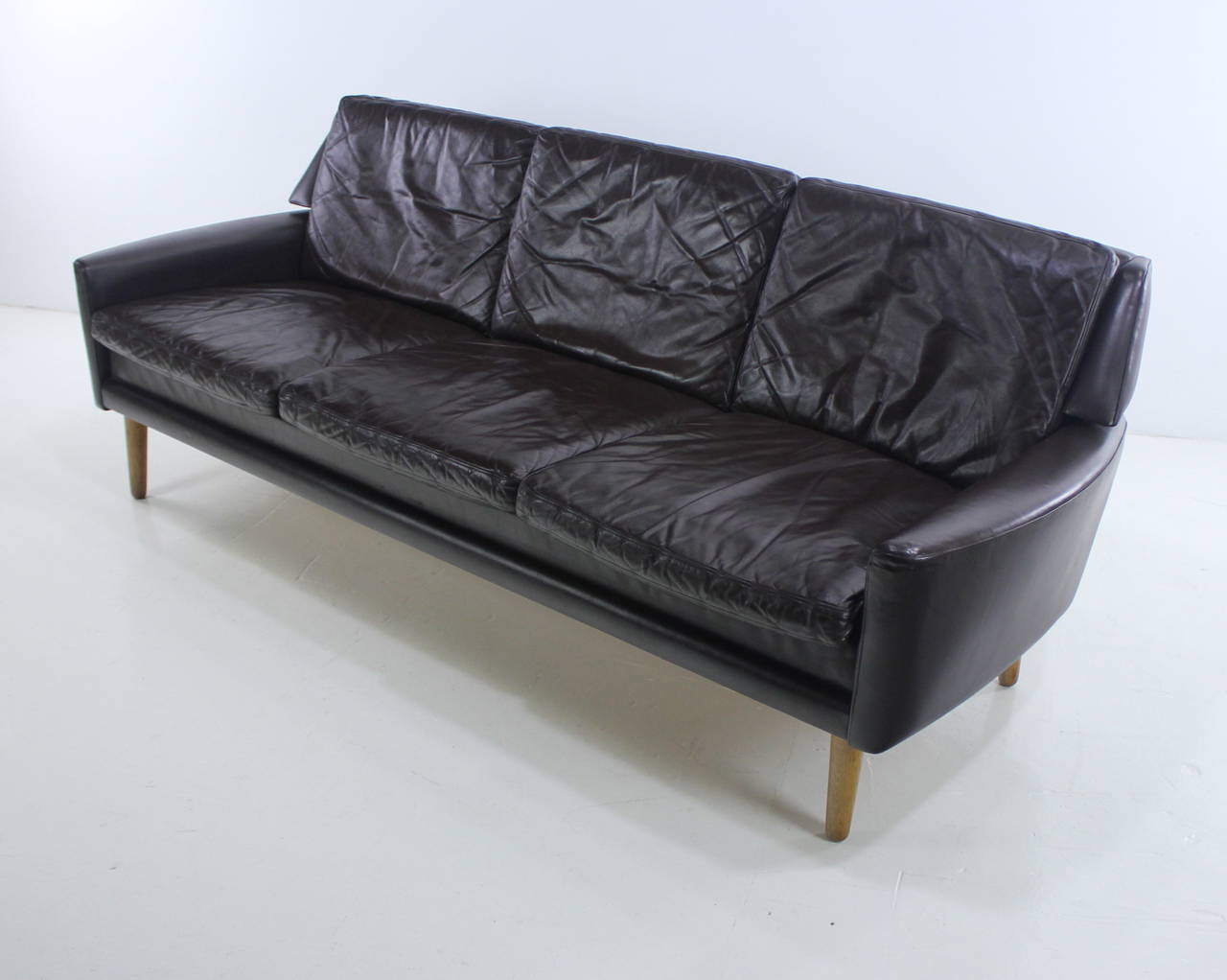 Danish Modern Leather Sofa Designed by Erik Worts In Excellent Condition For Sale In Portland, OR