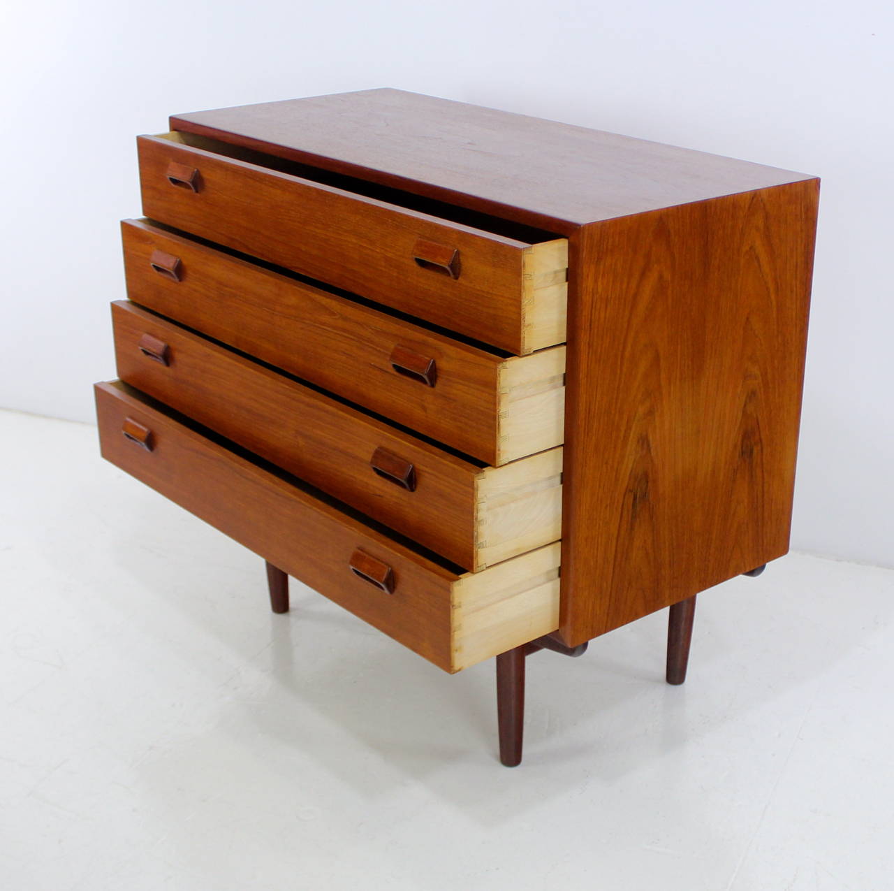 Danish Modern Teak Dresser Designed by Børge Mogensen In Excellent Condition In Portland, OR