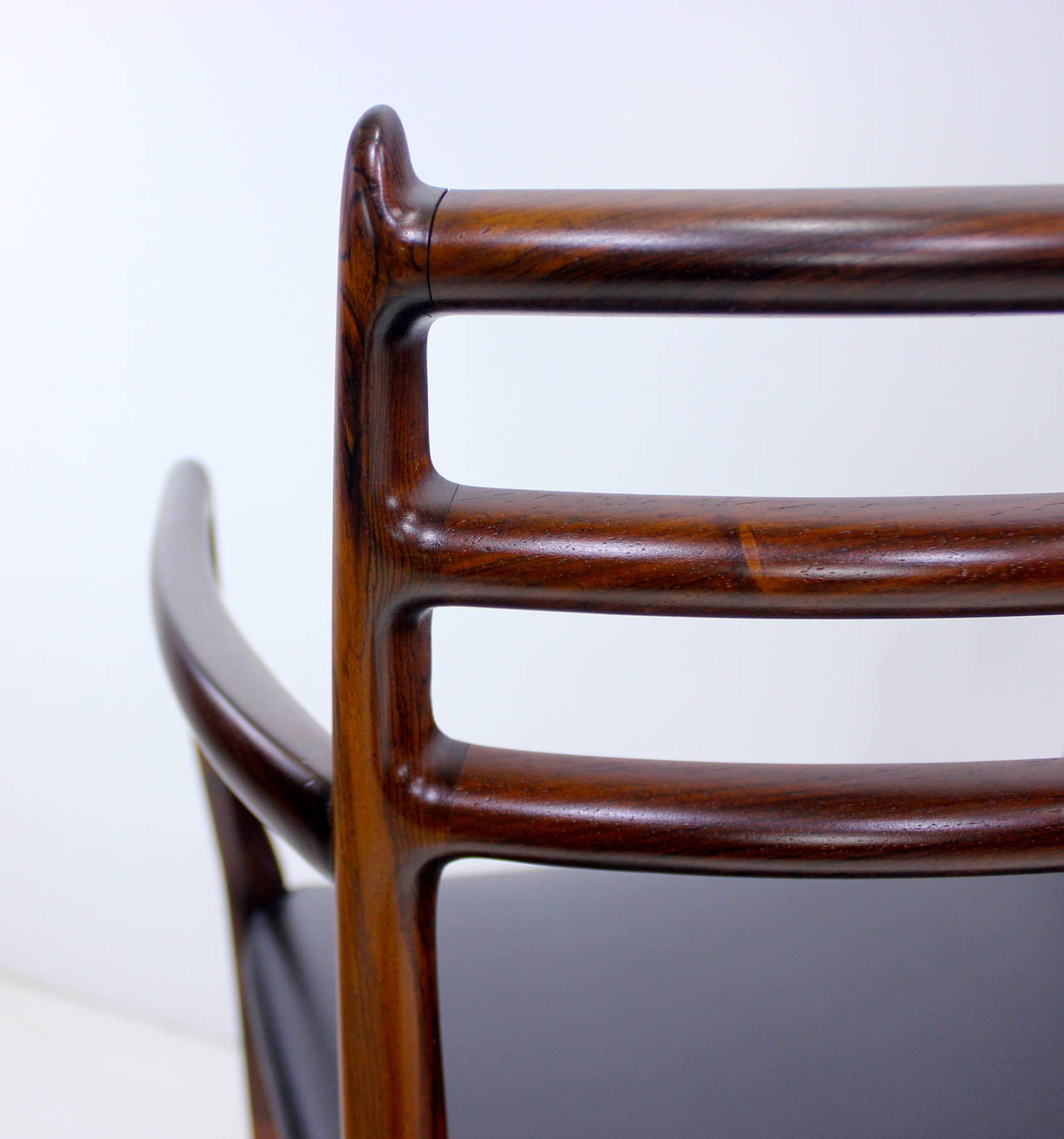 Set of Six Danish Modern Rosewood Dining Chairs Designed by Niels Moller For Sale 4