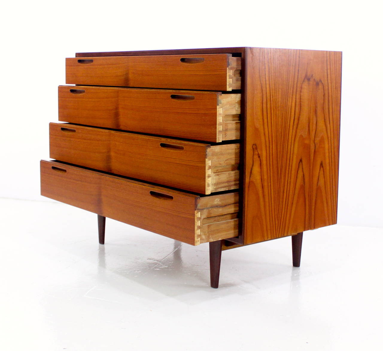 Danish Modern Four-Drawer Teak Dresser Chest In Excellent Condition For Sale In Portland, OR