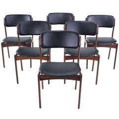 Ensemble de six chaises de salle à manger danoises modernes en bois de rose conçues par Erik Buck